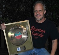 Mark Evans ACDC Gold record Mark Evans ACDC Gold record, Noise11, photo