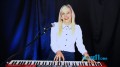 Lisa Crawley live at Noise11, photo