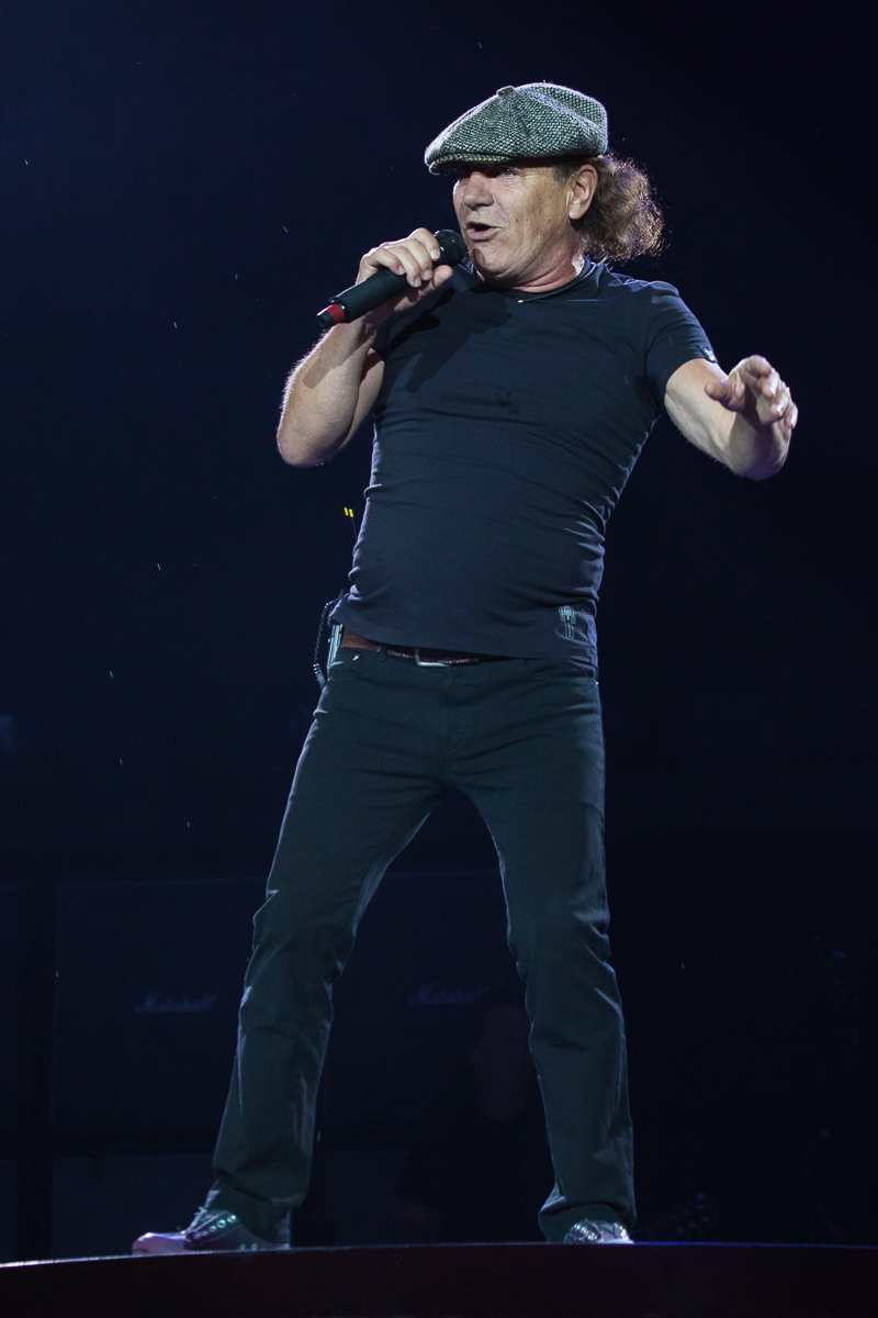 AC/DC Confirm Axl Rose Is The New Lead Singer
