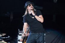 Kid Rock performs at Etihad Stadium in Melbourne on 7 December 2013. Photo by Ros O'Gorman