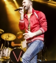 Maroon 5 Photo by Zo Damage