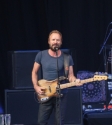 Sting and Paul Simon, A Day On The Green, photo by Ros OGorman