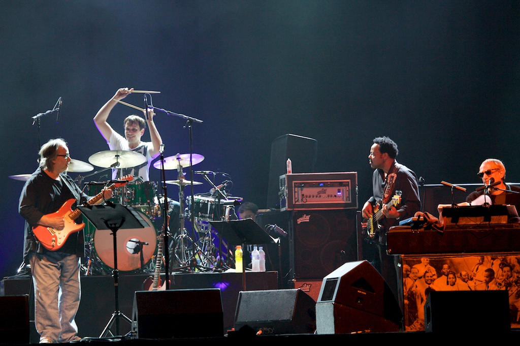 Steely Dan Keyboard Player Jim Beard Dies At Age 63 - Noise11.com