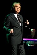 Engelbert Humperdinck - image by Ros O'Gorman, Noise11, Photo