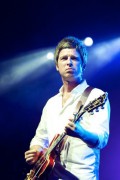 Noel Gallagher, Ros O'Gorman, music, news