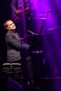 David Gray, Palais Theatre Melbourne 2015, photo by Ros OGorman, noise11