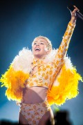 Miley Cyrus Bangerz Tour. Photo by Ros O'Gorman