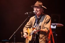 Shane Howard, Goanna Band. Pure Gold Live at the Palais in St Kilda on Friday 13 May 2016. Photo by Ros O'Gorman