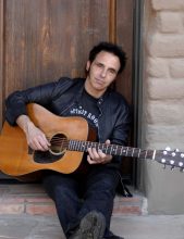 Nils Lofgren