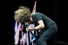 Dave Grohl Foo Fighters at Etihad Stadium on Tuesday 30 January 2018. Photo by Ros O'Gorman