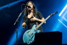 Dave Grohl Foo Fighters at Etihad Stadium on Tuesday 30 January 2018. Photo by Ros O'Gorman