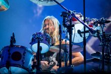 Taylor Hawkins Foo Fighters at Etihad Stadium on Tuesday 30 January 2018. Photo by Ros O'Gorman