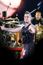 Robbie Williams Heavy Entertainment Tour at Rod Laver Arena on Saturday 24 February 2018. Photo by Ros O'Gorman