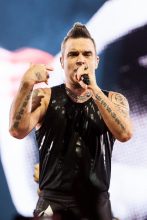 Robbie Williams Heavy Entertainment Tour at Rod Laver Arena on Saturday 24 February 2018. Photo by Ros O'Gorman