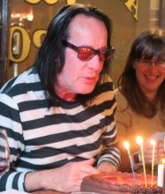 Todd Rundgren celebrates his 70th (photo by Karen Freedman)