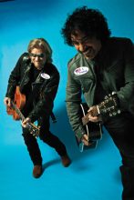 Hall & Oates photo by Mick Rock