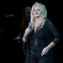 Bonnie Tyler photo by Ros O'Gorman