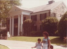Jason Singh as a kid with his mum at Graceland