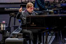 Elton John at Mt Duneed Winery 7 Dec 2019 photo by Jackson