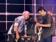 Evan and Iva Davies Icehouse photo by Serge Thomann