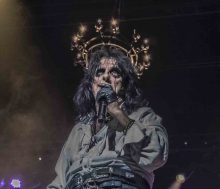 Alice Cooper photo by Mary Boukouvalas