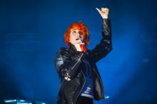 Hayley Williams of Paramore photo by Ros O'Gorman