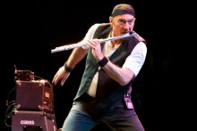 Ian Anderson of Jethro Tull photo by Ros O'Gorman