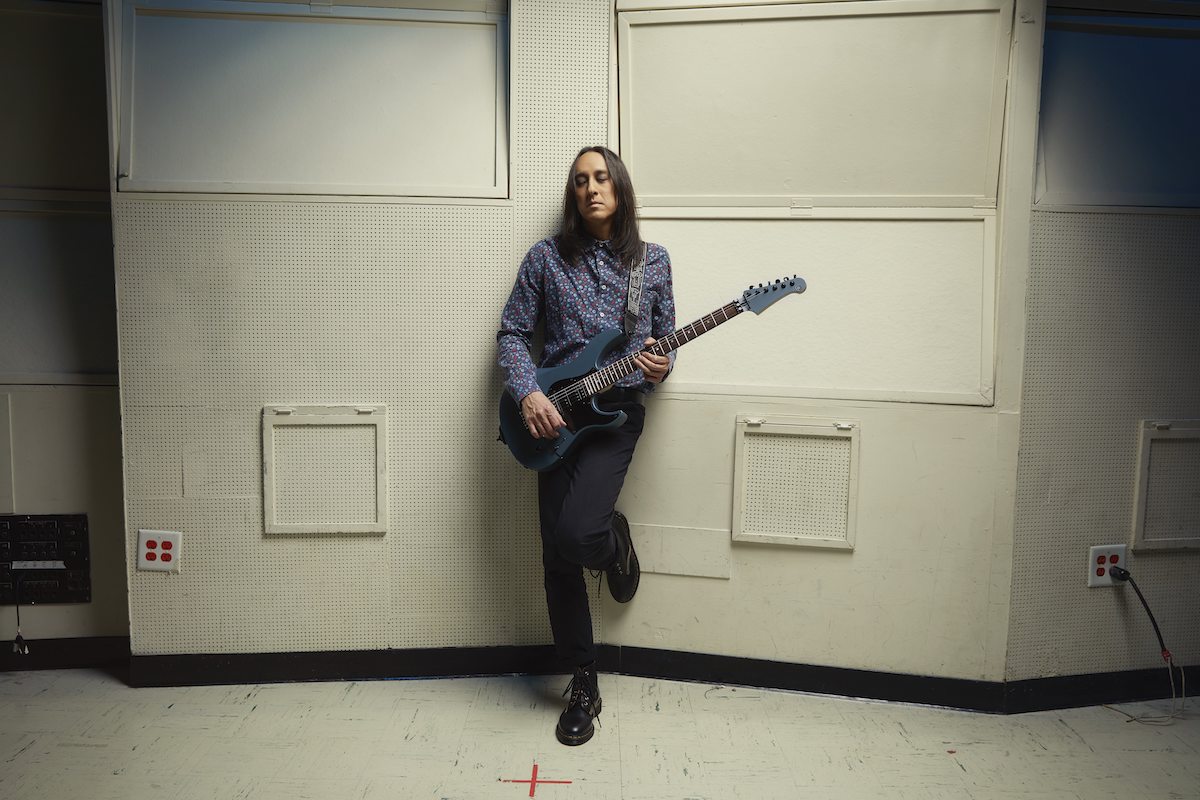 Smashing Pumpkins Guitarist Jeff Schroeder Releases Debut - Vimarsana News