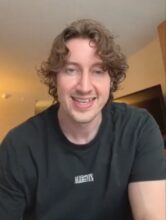 Dean Lewis at Noise11.com