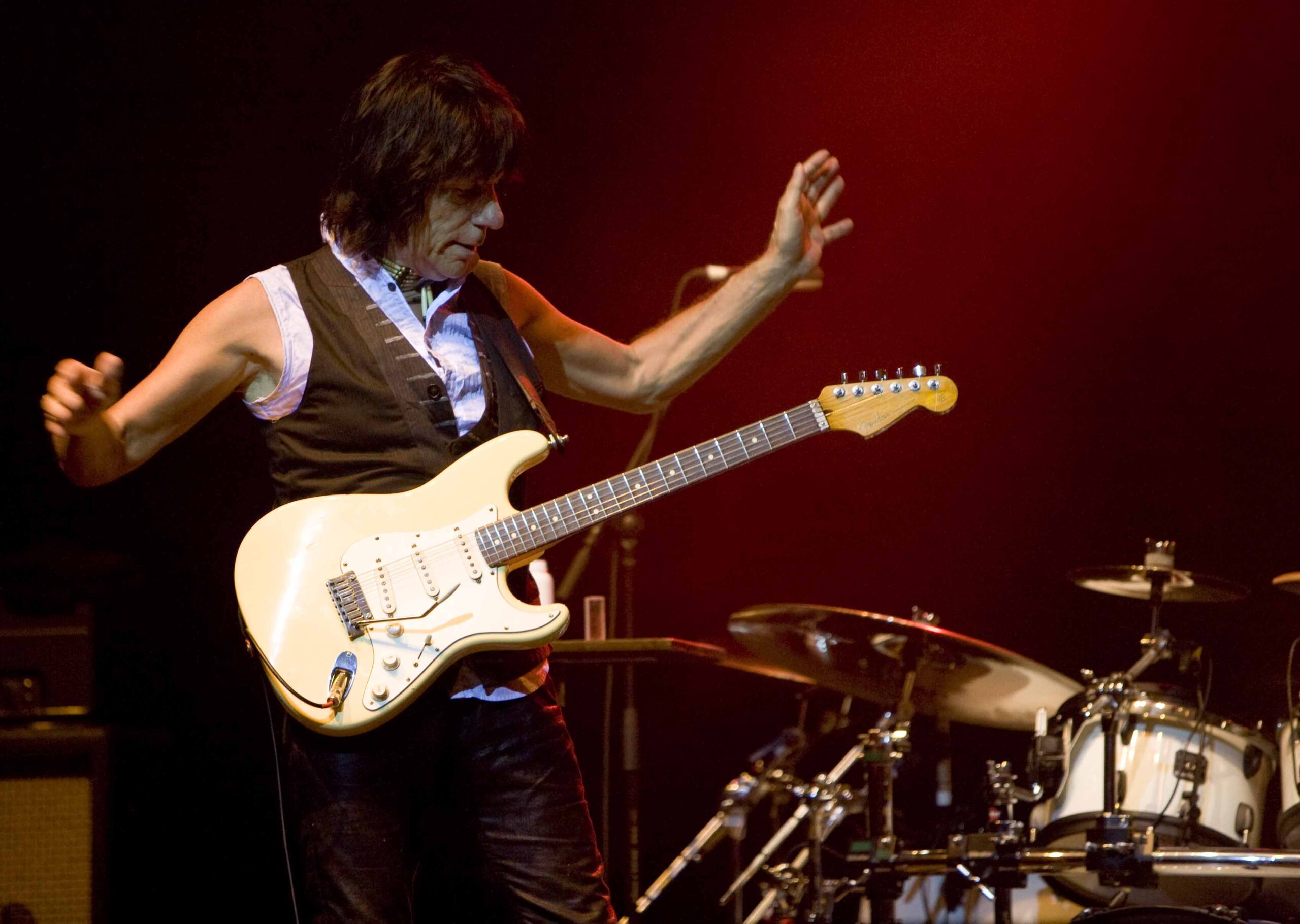 Jeff Beck Guitars Go To Auction