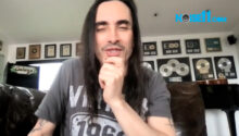 Nuno Bettencourt of Extreme