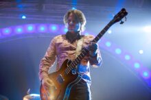 John Collins of Powderfinger photo by Ros O'Gorman
