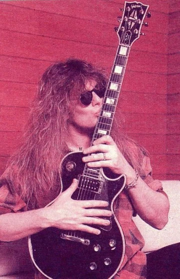 Whitesnake and Thin Lizzy Guitarist John Sykes Dies At Age