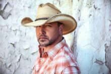 Jason Aldean photo by Brian Higbee
