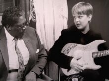 Joe Bonamassa and BB King photo by Debra Bonamassa