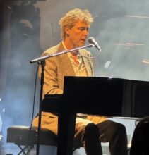 Tim Freedman The Whitlams with the MSO at Hamer Hall Melbourne 6 September 2025 photo by Rosie Cavanagh
