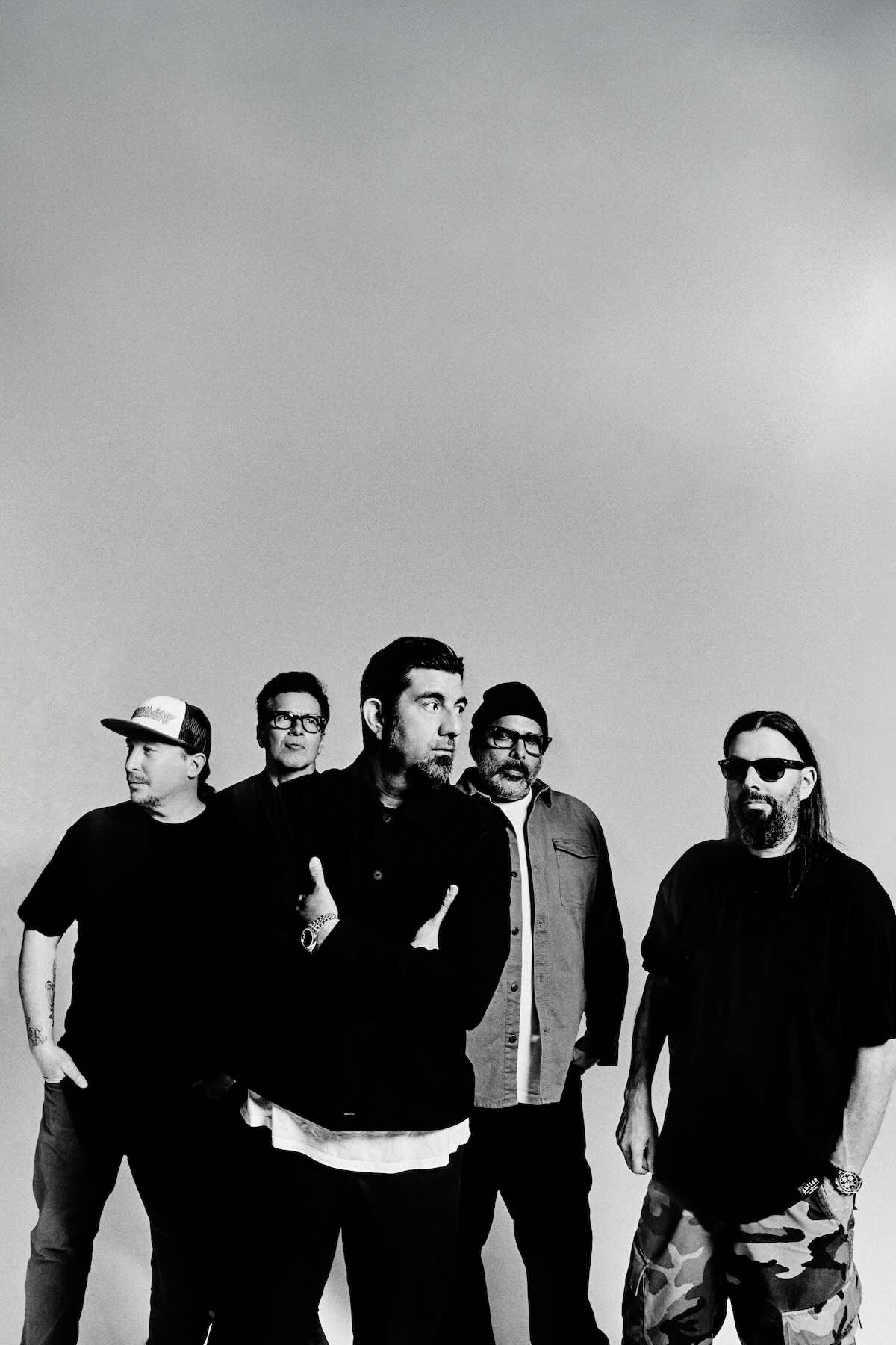 Deftones Live On Stage With Chino Moreno Singing.