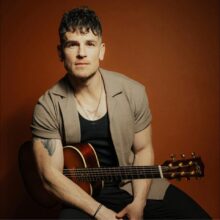 Michael Paynter performing live acoustic guitar and vocals