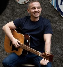 Dan McCabe supplied by Troubadour Touring