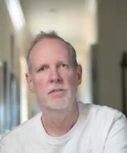 Tom Dumont of No Doubt