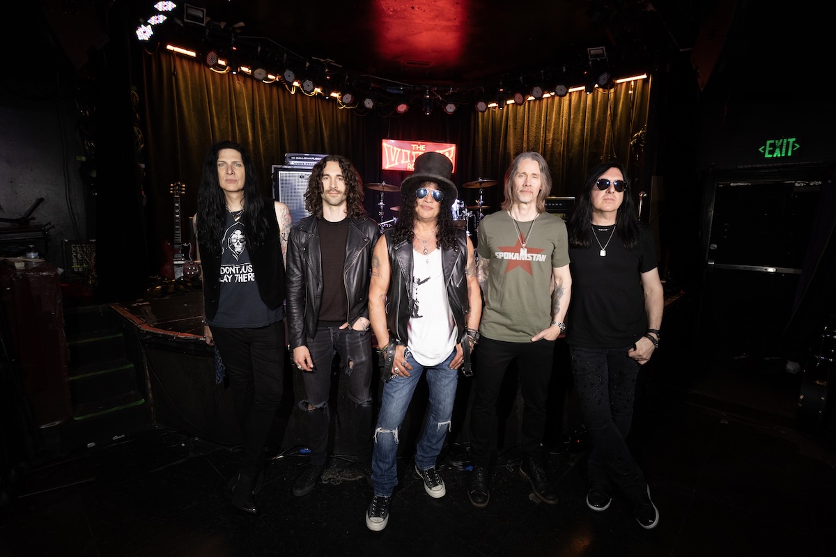 Slash Ft. Myles Kennedy And The Conspirators, including Slash, Myles Kennedy, Todd Kerns, Frank Sidoris and Brent Fitz
